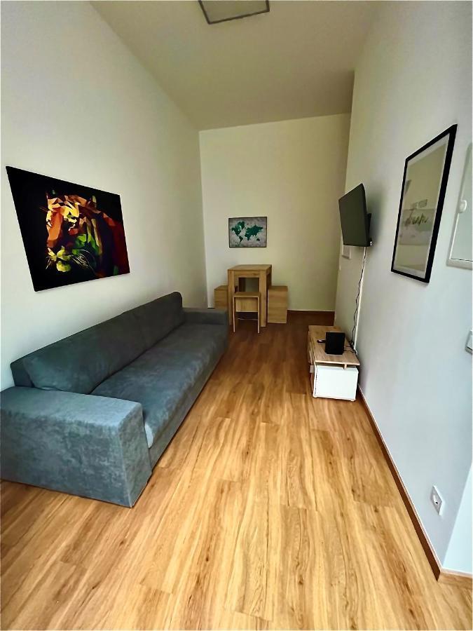Zm Apartment Vienna Exterior photo