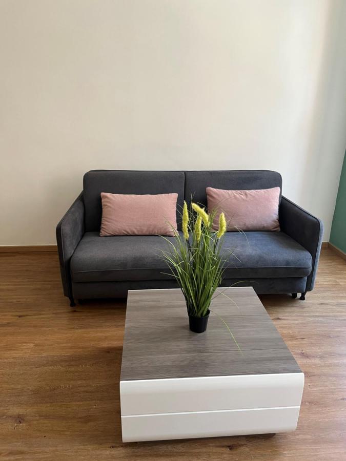Zm Apartment Vienna Exterior photo