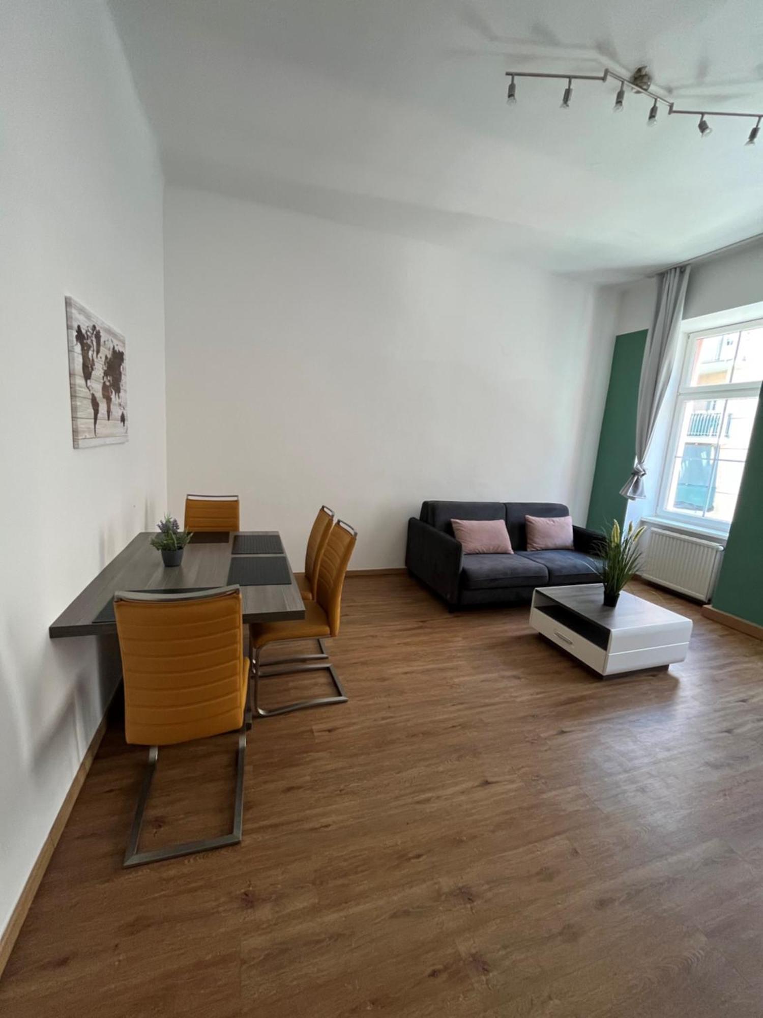 Zm Apartment Vienna Exterior photo